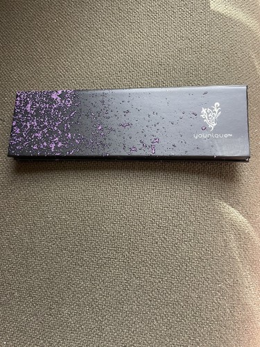Youunique moonstruck pressed - youunique,