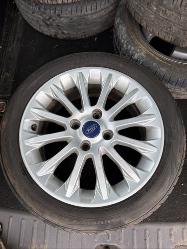 Ford fiesta max titanium 12 - b,