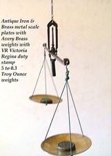 Antique hand scales with W & T AVERY (V.R) stamped 5 -0.3 Troy Oz brass weights