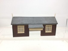 Hornby R9821 OO Gauge Skaledale Wayside Halt Building