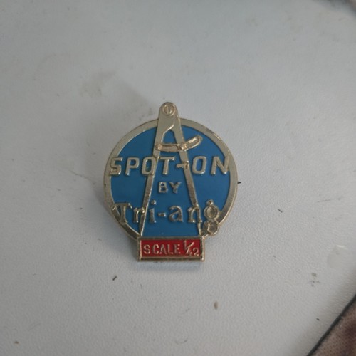 Vintage spot on by - spot‑on,