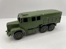 DINKY TOYS MEDIUM ARTILLERY ARMY TRACTOR  NO 689