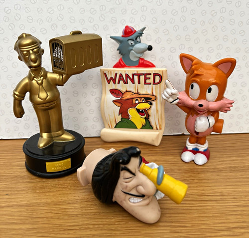 Vintage burger king toy - king,