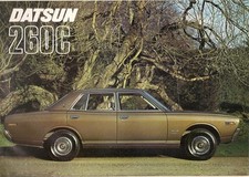 Datsun Nissan 260C 1975-76 UK Market Sales Brochure Saloon Estate Cedric