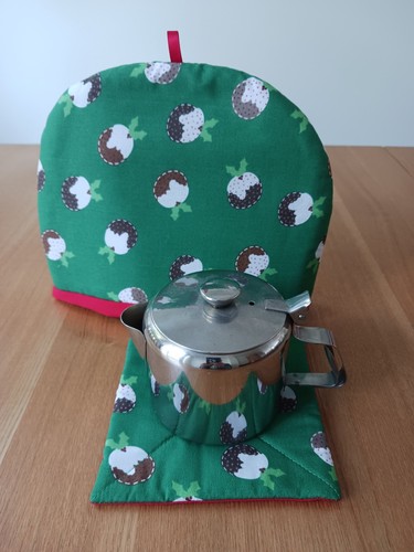 Christmas cosy tea pot - ,