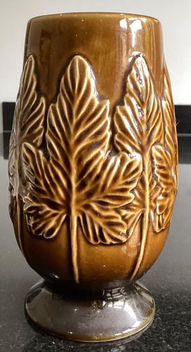 Sylvac vase brown good - sylvac,