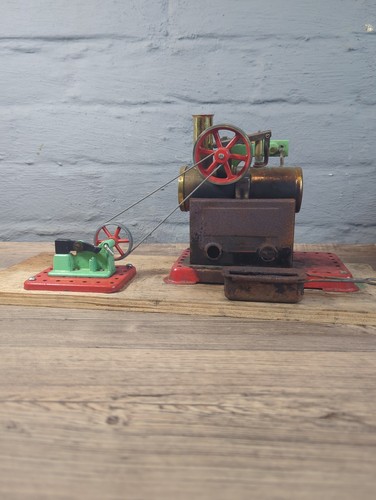 Mamod steam engine powered - steam,