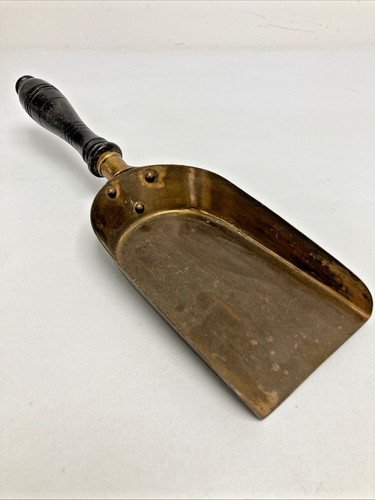 Antique brass coal - (refjoh23),