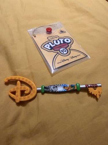 Disney store key - key, 90