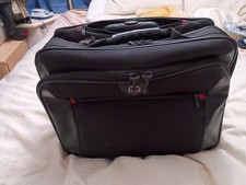 Swiss Army Black Wheeled Pilots Case With Extendable Handle, Lot Of Compartments