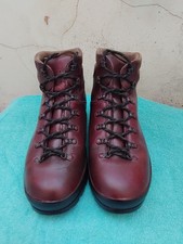 SCARPA LEATHER WALKING BOOTS