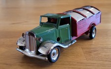 VINTAGE TRI-ANG MINIC TOYS 32M