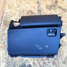 RANGE ROVER SPORT GLOVE BOX