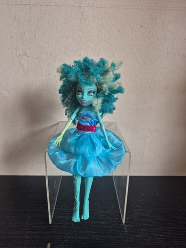 Monster high frights - high,