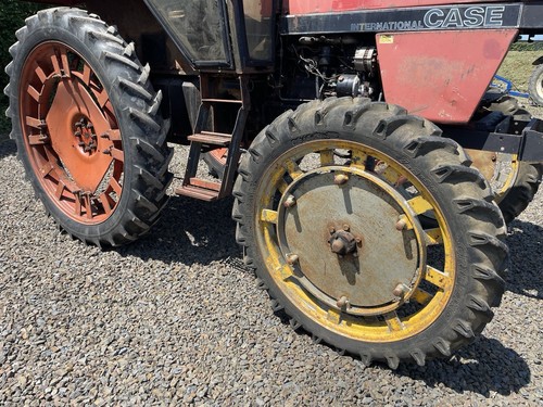 Case david brown tractor - case,