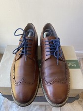 Men Clark’s Gambeson shoes in Tan Invery good condition