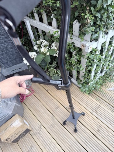 Quad walking cane - cane, adjustable