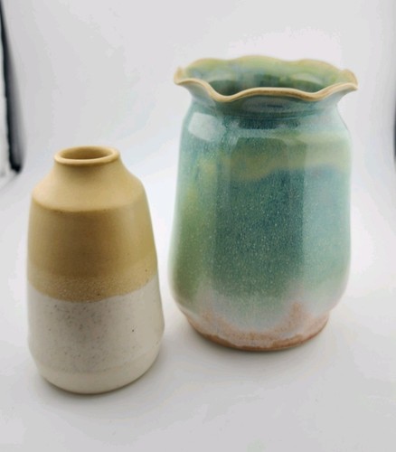 Set studio pottery - of,
