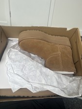 UGG with Classic Mini Platform