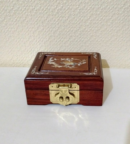 Chinese wood jewellery - chinese, mop