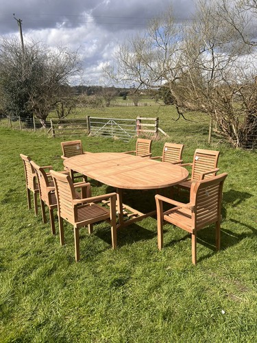 Lovely teak garden - lovely,