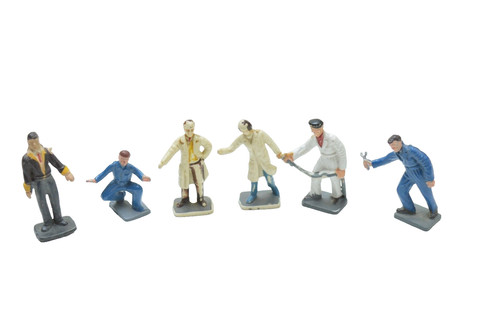 Corgi 1505 garage - garage, attendants