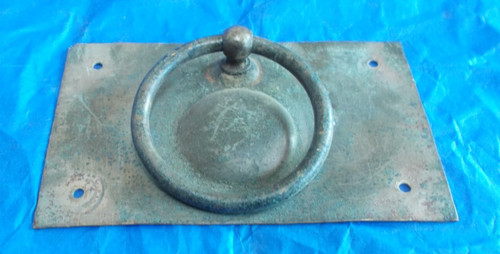 Handle handles chest - handles, drop