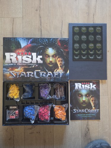 Risk starcraft board game - board,