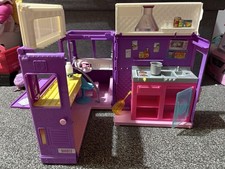Barbie Food Truck Playset