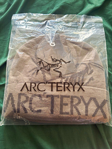 Arc teryx fernie toque - fernie,