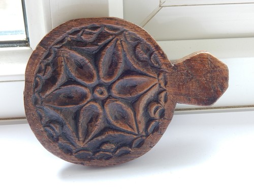 Treen wood antique - treen,