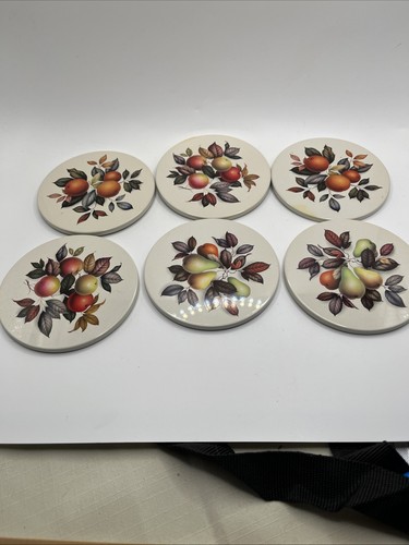Vintage worcester ware round - vintage,
