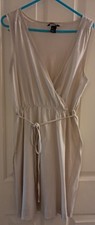 H & M CREAM DRESS SIZE   S