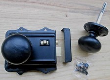 BLACK ANTIQUE CAST IRON RETRO