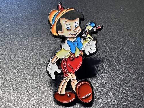 Pinocchio jiminy cricket - pinocchio,