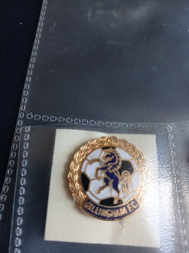 Gillingham badge - gillingham, fc