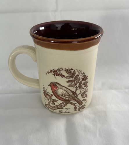 Vintage decorative robin mug - decorative,