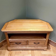 Oak Canterbury Corner TV Unit