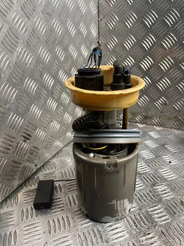 Polo fuel tank pump - 9n,
