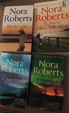 Nora Roberts/thriller bundle /