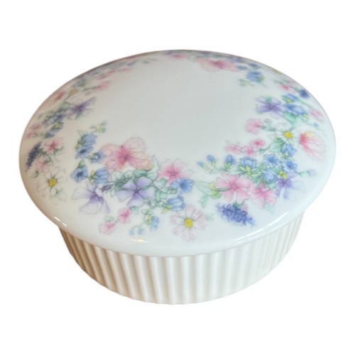 Wedgwood trinket box - wedgwood,