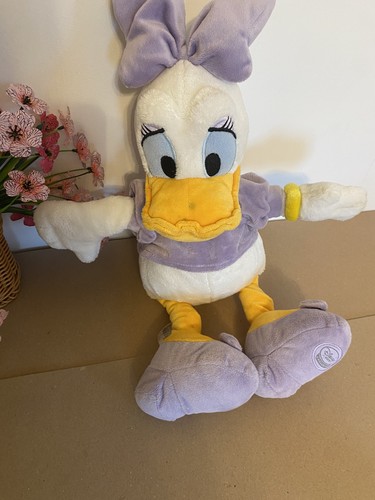 Disney authentic daisy duck - daisy,