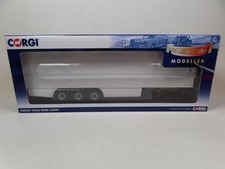 Corgi CC19912 Tri Axle Fridge Trailer with Skirts - White - 1:50 - MIB!