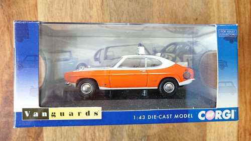 Corgi va13301 ford capri - corgi,