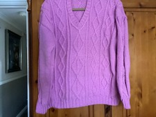 Ladies Lovely Long Sleeved  Hand Knitted V Neck Jumper Aran Style Size Large
