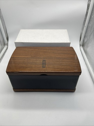 Lincoln continental walnut - lincoln,