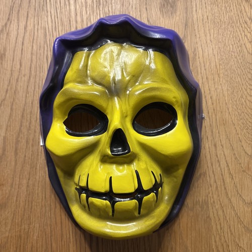 Vintage 1983 skelator mask - vintage,