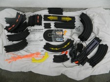 TOMY AURORA  AFX VERTIGO SLOT