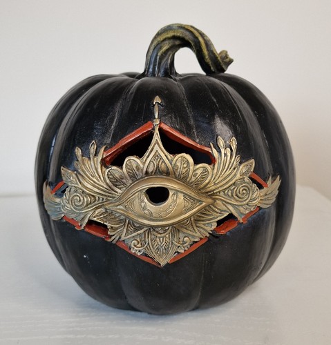 Maxx homesense evil - maxx,