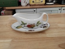 Royal Worcester EVESHAM GOLD 
